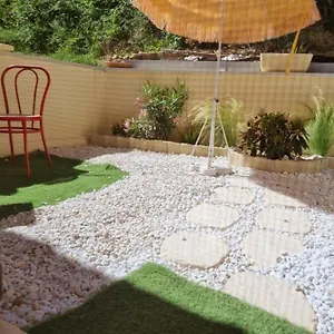 https://mazet-de-vacances-residence-l-espai.fr-provencehotel.com